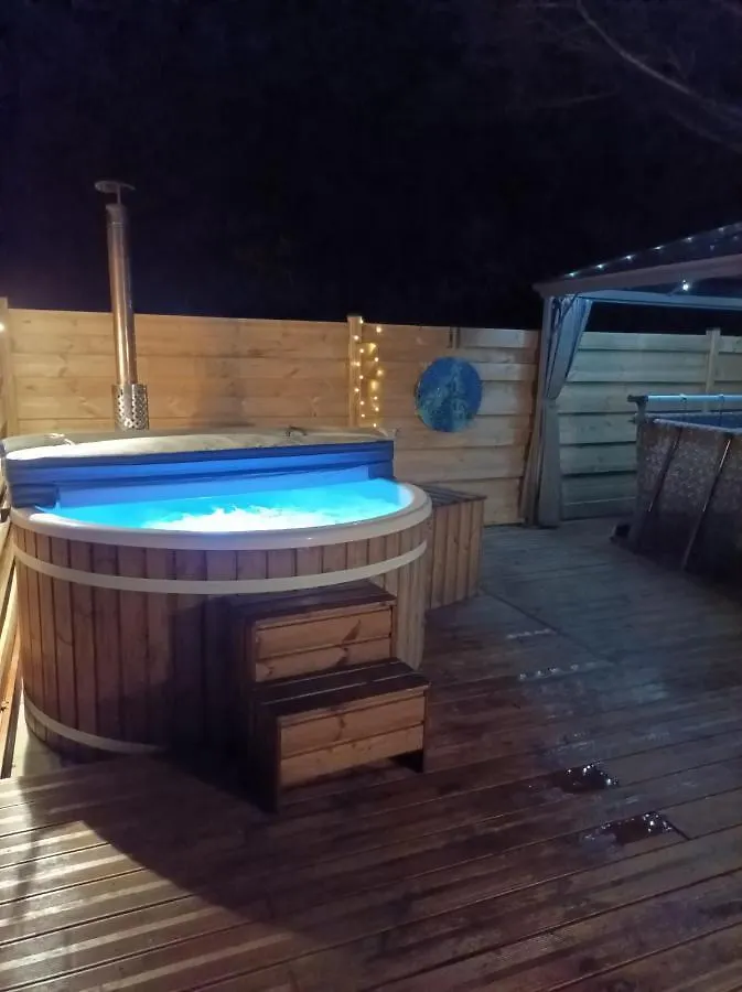 Le Breil Furet Villa Meneac 0*,  France